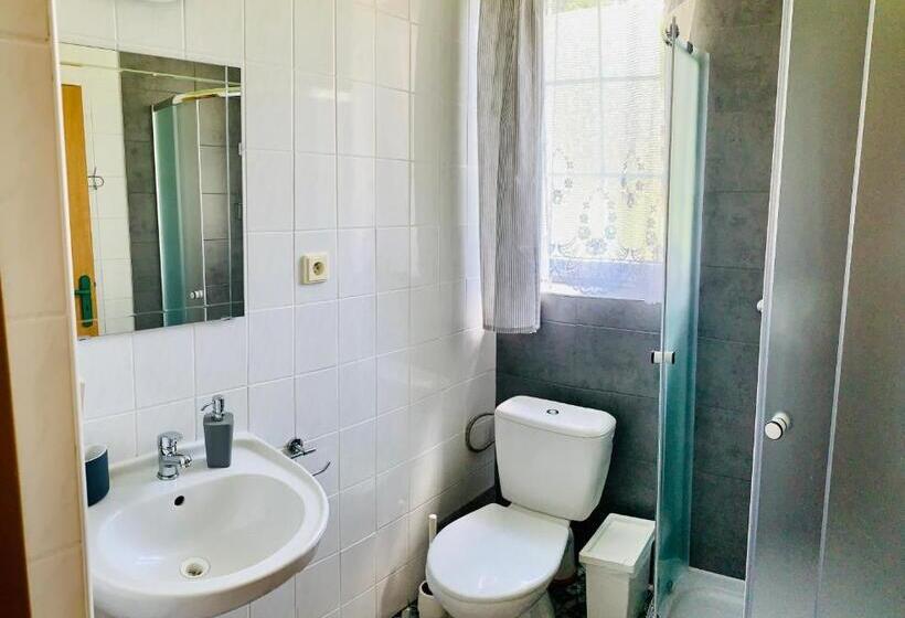 דירת חדר בקומת קרקע, Apartmány Na Horce