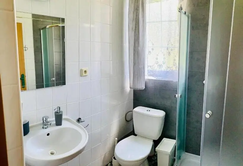 1階の1ベッドルームアパートメント, Apartmány Na Horce