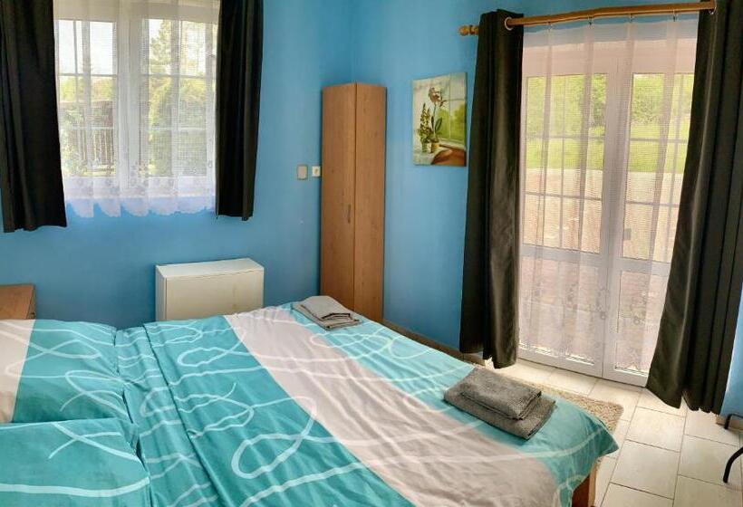 דירת שני חדרים, Apartmány Na Horce