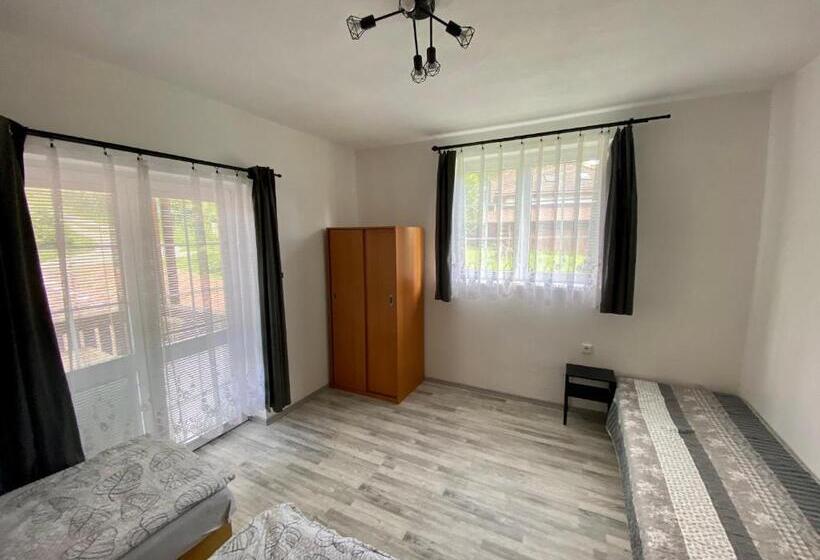 Апартаменты 2 Спальни, Apartmány Na Horce