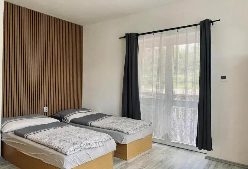 2ベッドルームアパートメント, Apartmány Na Horce