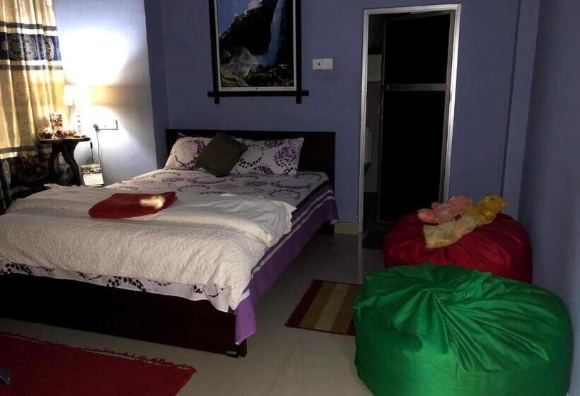 Quarto Deluxe, Hamadhi Guest