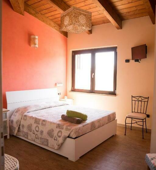 غرفة قياسية ثلاثية, Room & Breakfast Le Magie