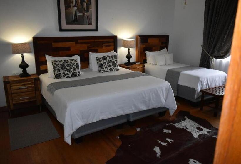 ファミリールーム, Steytlerville Royal