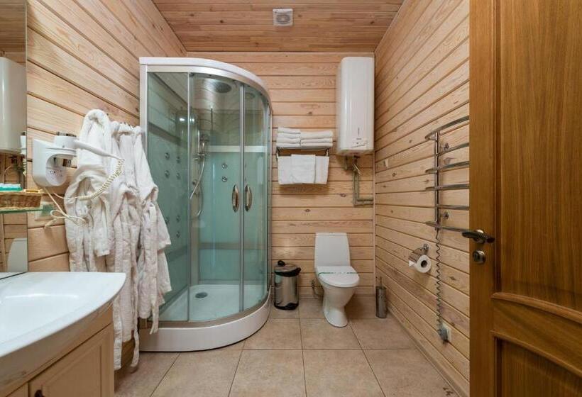 غرفة ديلوكس رباعية, Brech Resort&spa