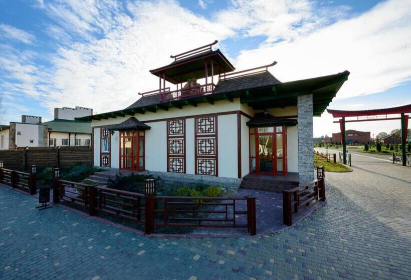 جناح, Brech Resort&spa