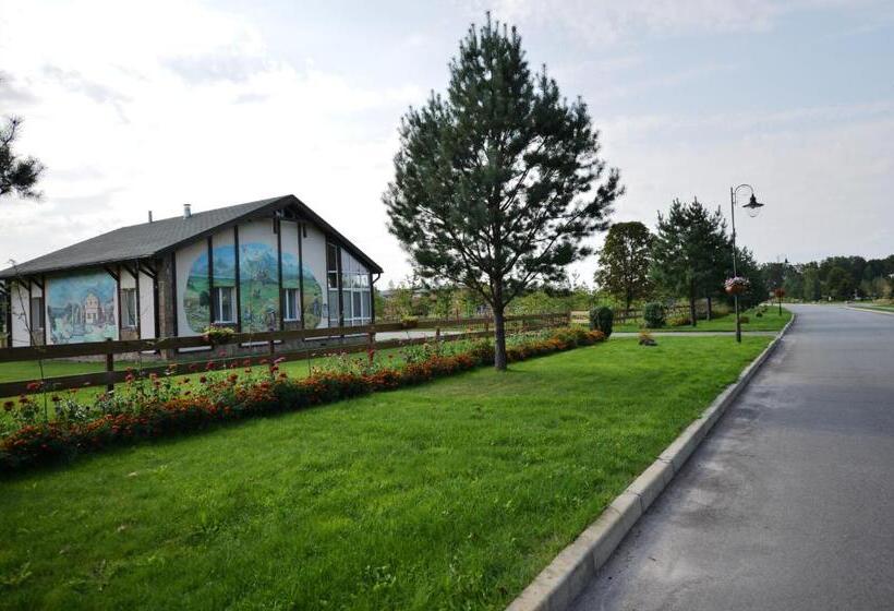 샬레, Brech Resort&spa