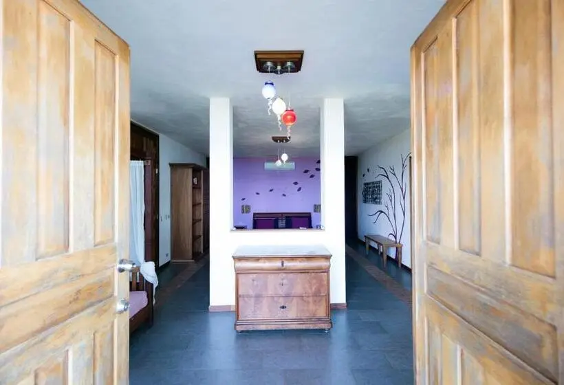 キングサイズベッドのデラックスルーム, Punta Duarte Garden Inn