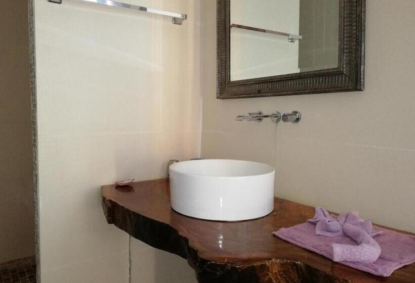 标准间带阳台, Punta Duarte Garden Inn