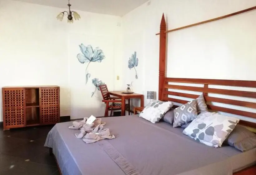 バルコニー付きスタンダードルーム, Punta Duarte Garden Inn