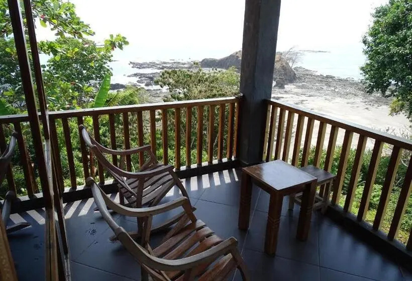 オーシャンビューデラックスルームバルコニー付き, Punta Duarte Garden Inn
