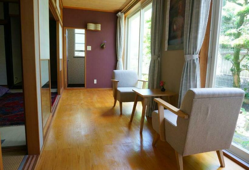 غرفة قياسية رباعية, Atelier Bee S Knees Bed & Breakfast