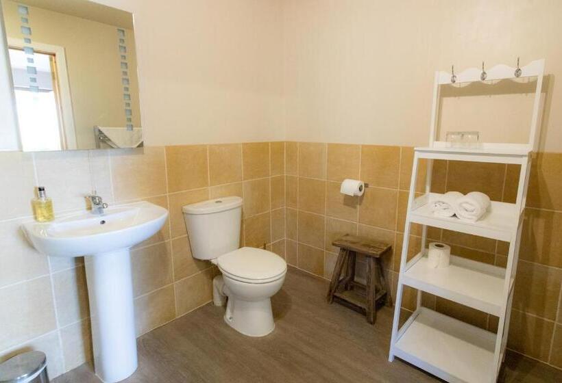 Номер Deluxe, Redwood House