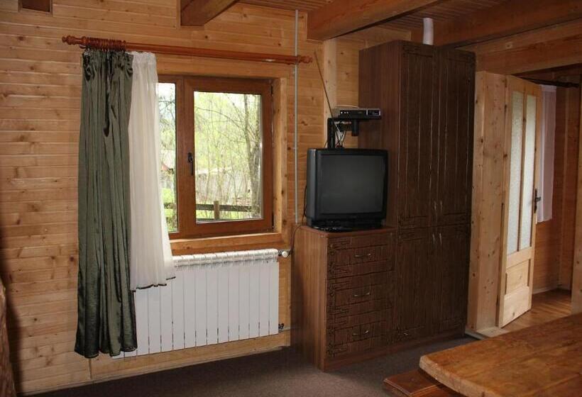 침실 1개 아파트, готель добрій