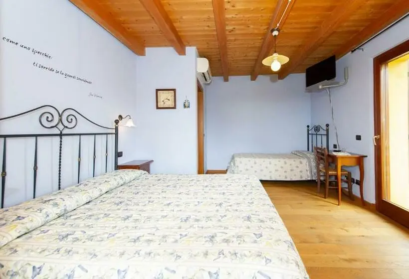 バルコニー付きスタンダードトリプルルーム, Agriturismo Lis Rosis