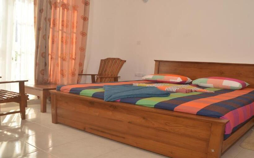 غرفة عائلية, Auslink