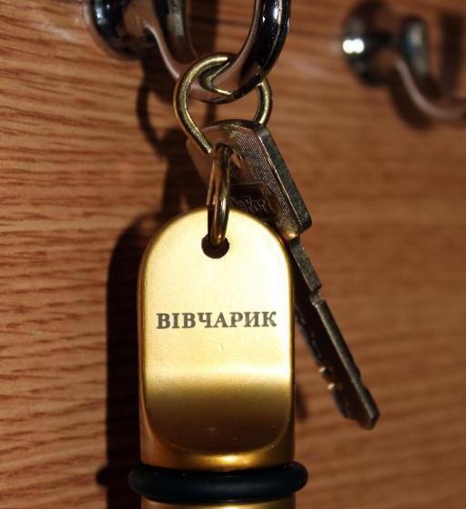 اتاق سوپریور یک تخته, Complex Vivcharyk