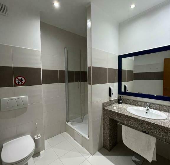 スタンダードルーム, Doi Taurasi