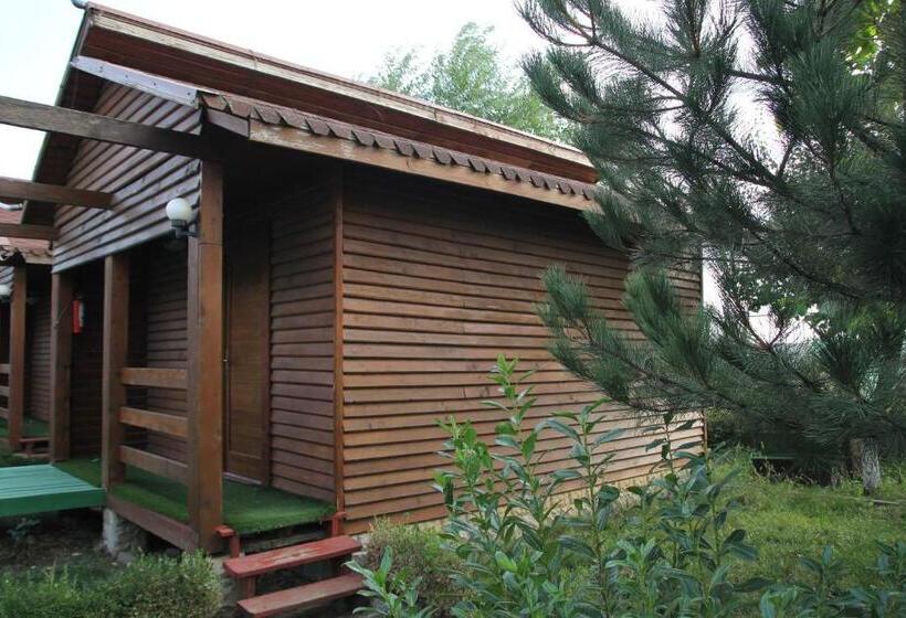 １ベッドルームハウス, Doi Taurasi