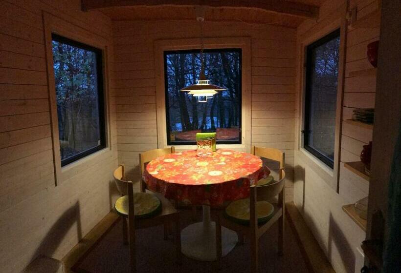 Дом 1 Спальня, Farm Stay Happy Dogs Ranch