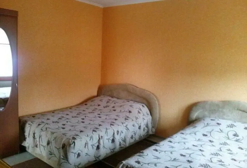 スーペリアールーム, Kiev S