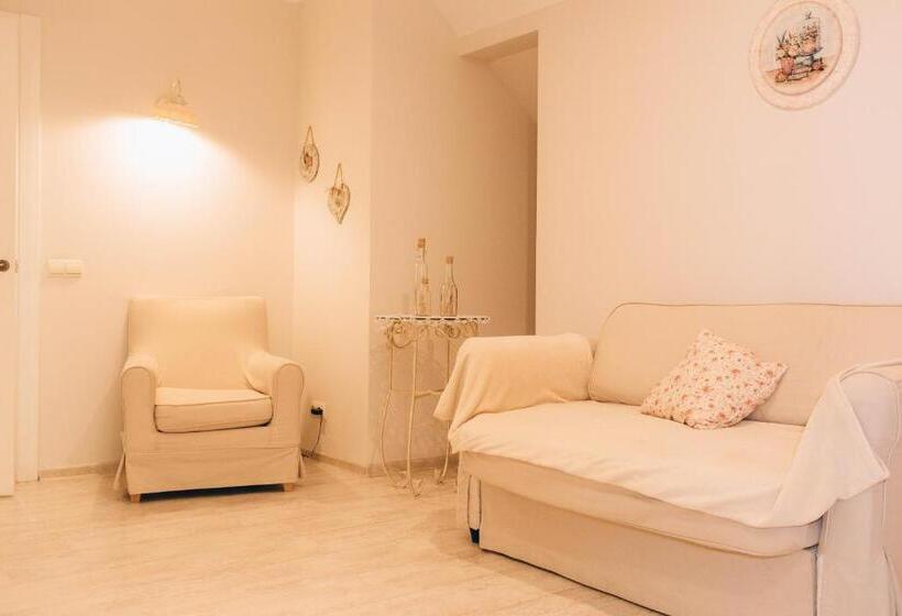 سوئیت 2 خوابه, Lambert