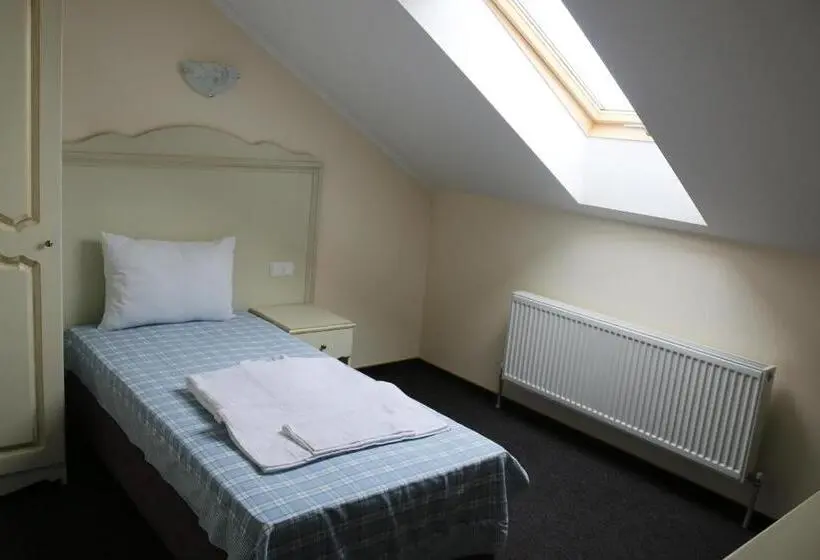 Quarto Estandar Individual, Vitapark Sonyachnyy Provans