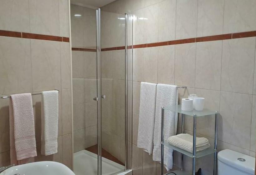 غرفة قياسية, Parreirais Dos Moquinhos