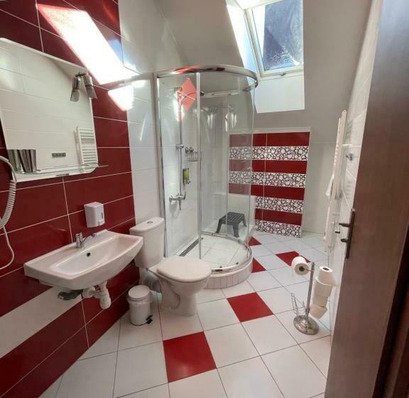 수피리어 스튜디오, Penzión Tulip