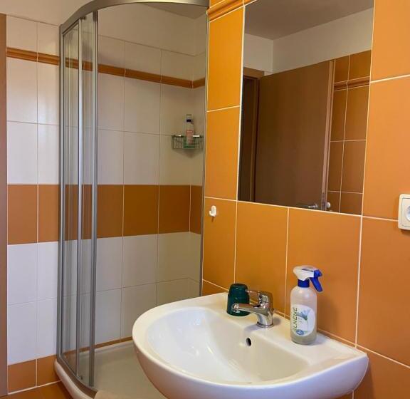 Номер Стандарт, Penzion Pod Zámkem