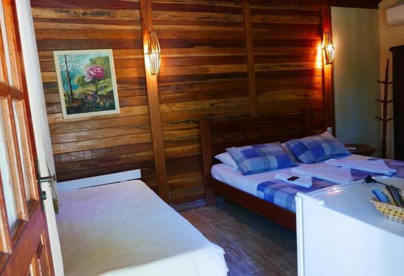 بنجلو قياسى مطلّ علي الحديقة, Pousada Camping Porto Grande