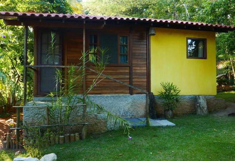 بنجلو قياسى مطلّ علي الحديقة, Pousada Camping Porto Grande