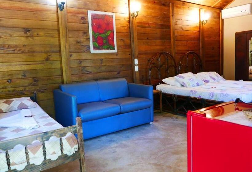 بنجلو قياسى مطلّ علي الحديقة, Pousada Camping Porto Grande