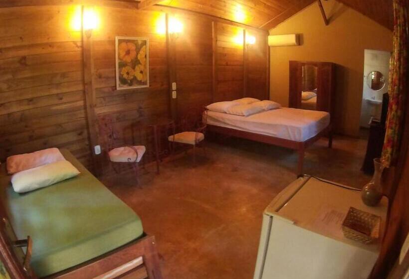 بنجلو قياسى مطلّ علي الحديقة, Pousada Camping Porto Grande