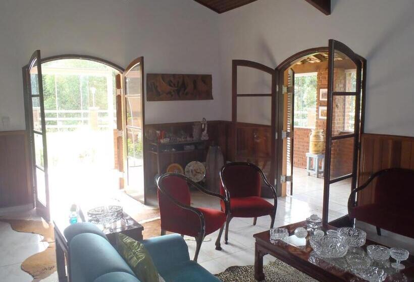 スタンダードルーム, Pousada Sol Da Montanha