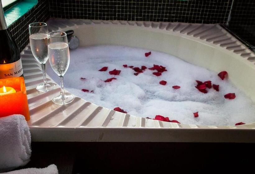 Delüks Bungalov, Pousada Vila Santa Barbara