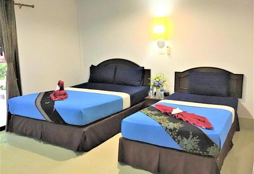 חדר משפחתי דלוקס, Andaman Beach Resort Koh Jum