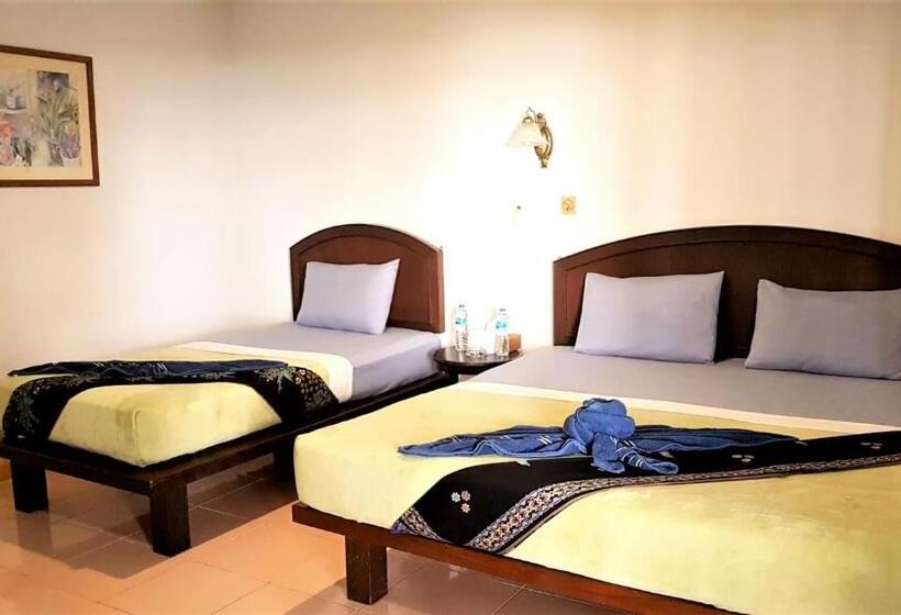 חדר אקונומי, Andaman Beach Resort Koh Jum