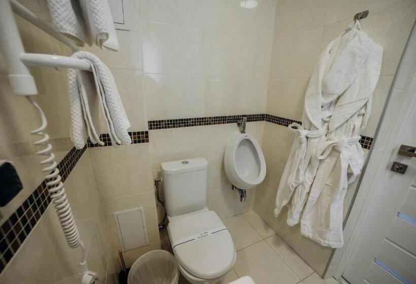 Люкс 2 Спальни, Avalon Hotel&pool