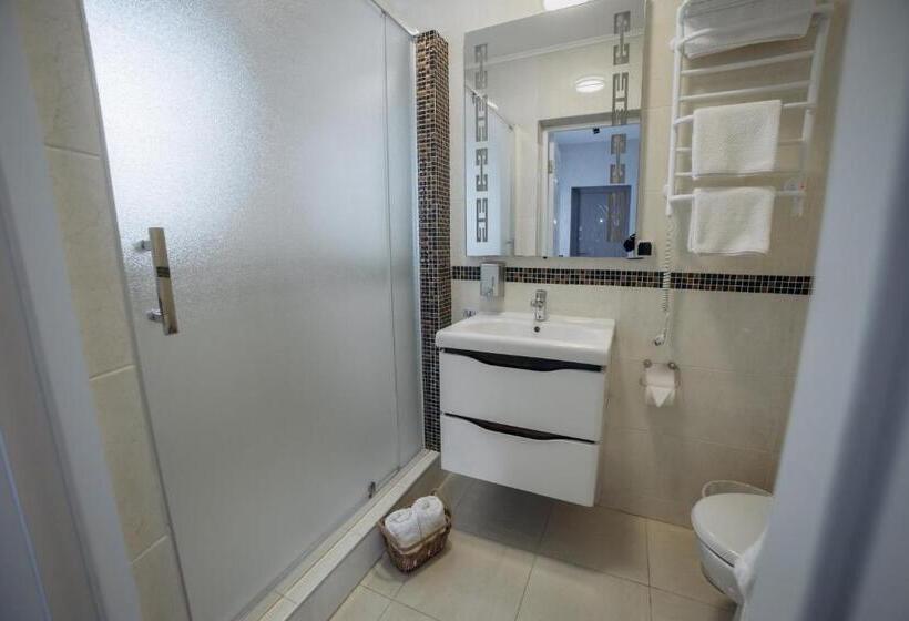 Люкс 2 Спальни, Avalon Hotel&pool