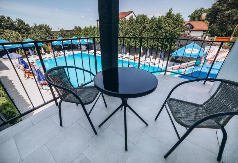 Семейный Номер, Avalon Hotel&pool