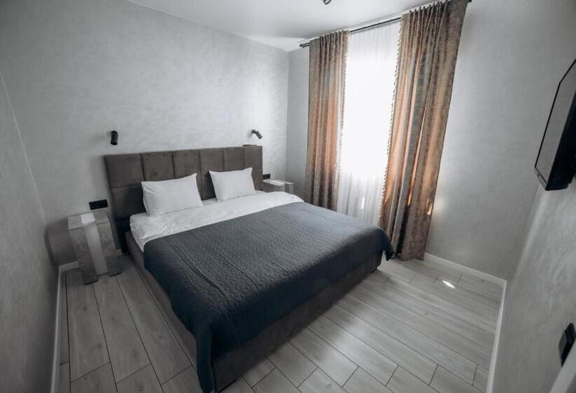 Люкс 2 Спальни, Avalon Hotel&pool