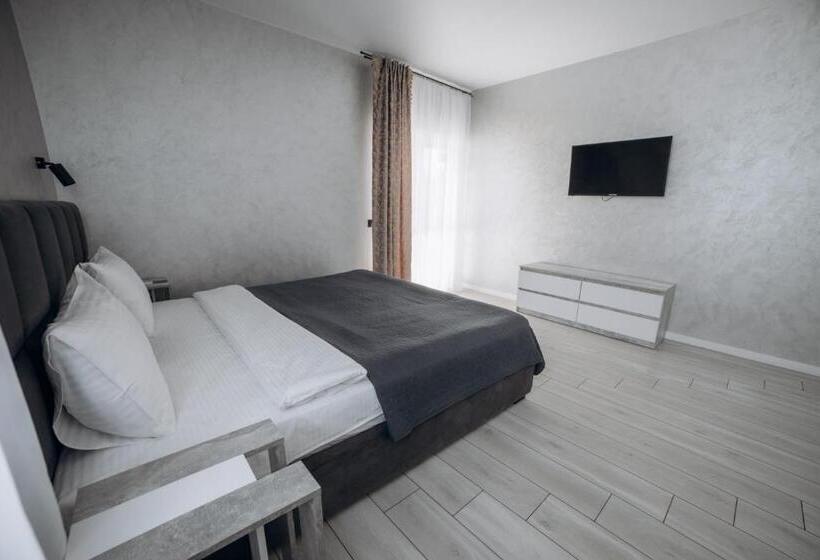 Люкс 2 Спальни, Avalon Hotel&pool