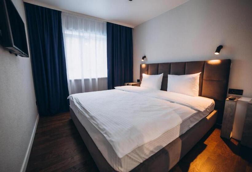 Семейный Номер, Avalon Hotel&pool