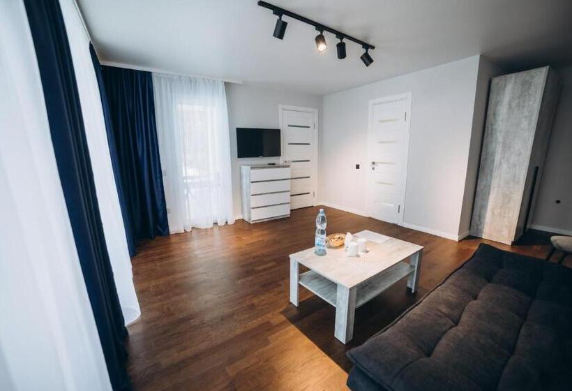 Семейный Номер, Avalon Hotel&pool