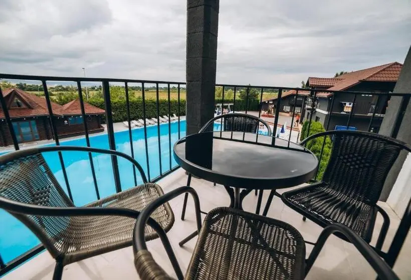 バルコニー付スイート, Avalon Hotel&pool