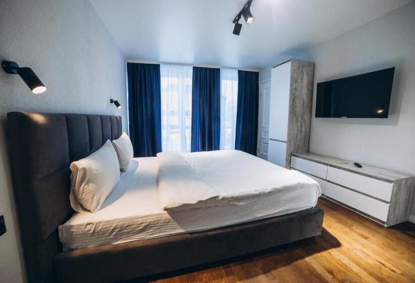 Номер Deluxe, Avalon Hotel&pool