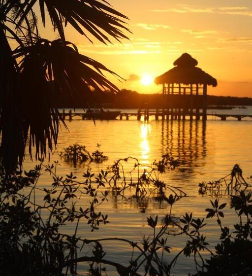 غرفة ديلوكس, The Crimson Orchid Inn At Orchid Bay