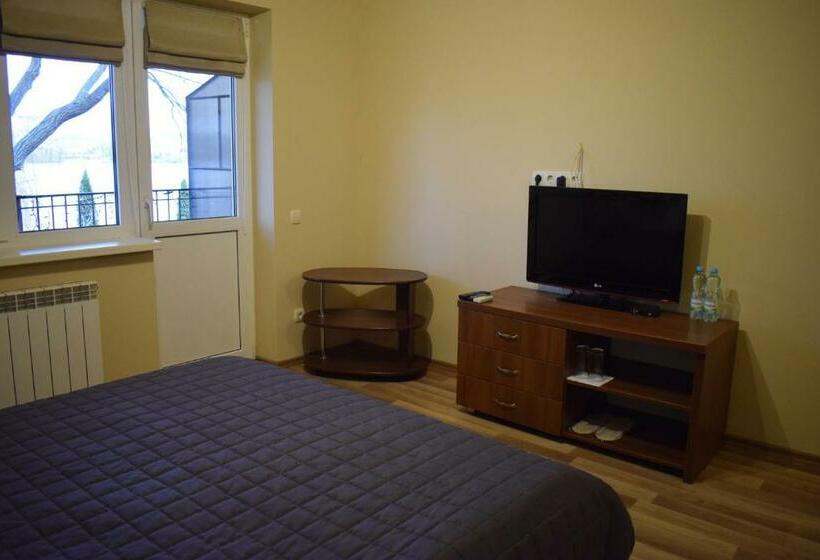 غرفة قياسية, бабай садиба