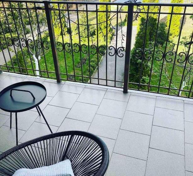 غرفة قياسية, бабай садиба